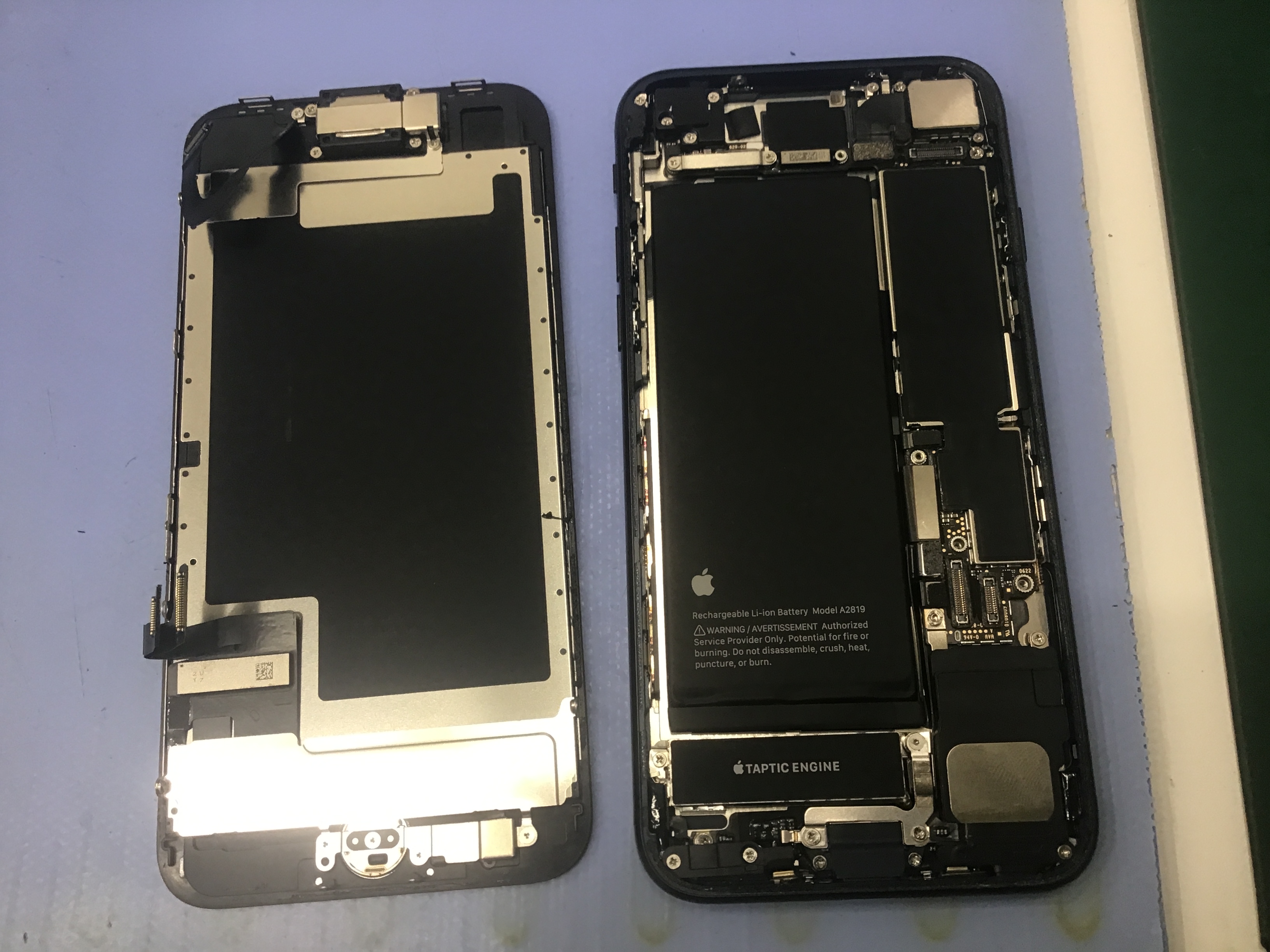 iPhone SE3 バッテリー修理　データをそのまま・最短即日修理のスマホ修理工房八王子オクトーレ店にご相談ください！